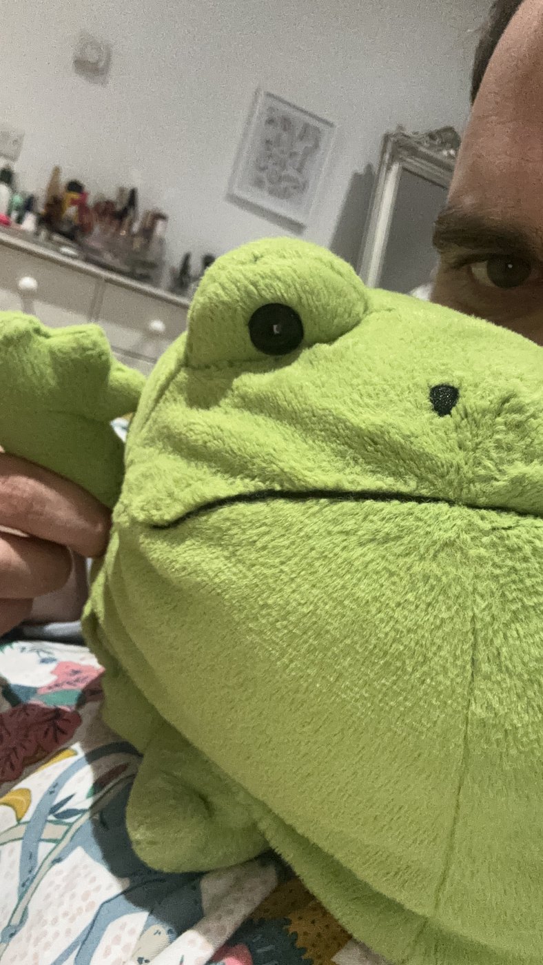 Ricky the frog